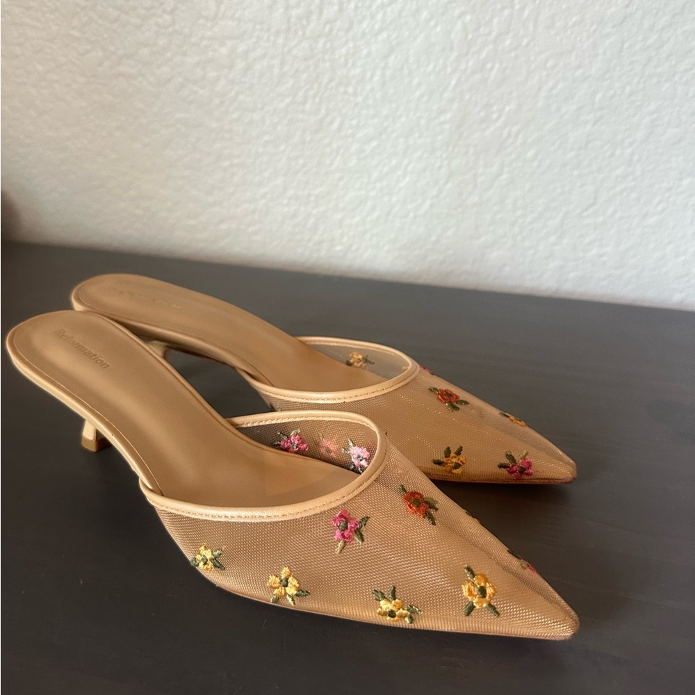 Reformation Wilda Floral Pointed Toe Kitten Mule